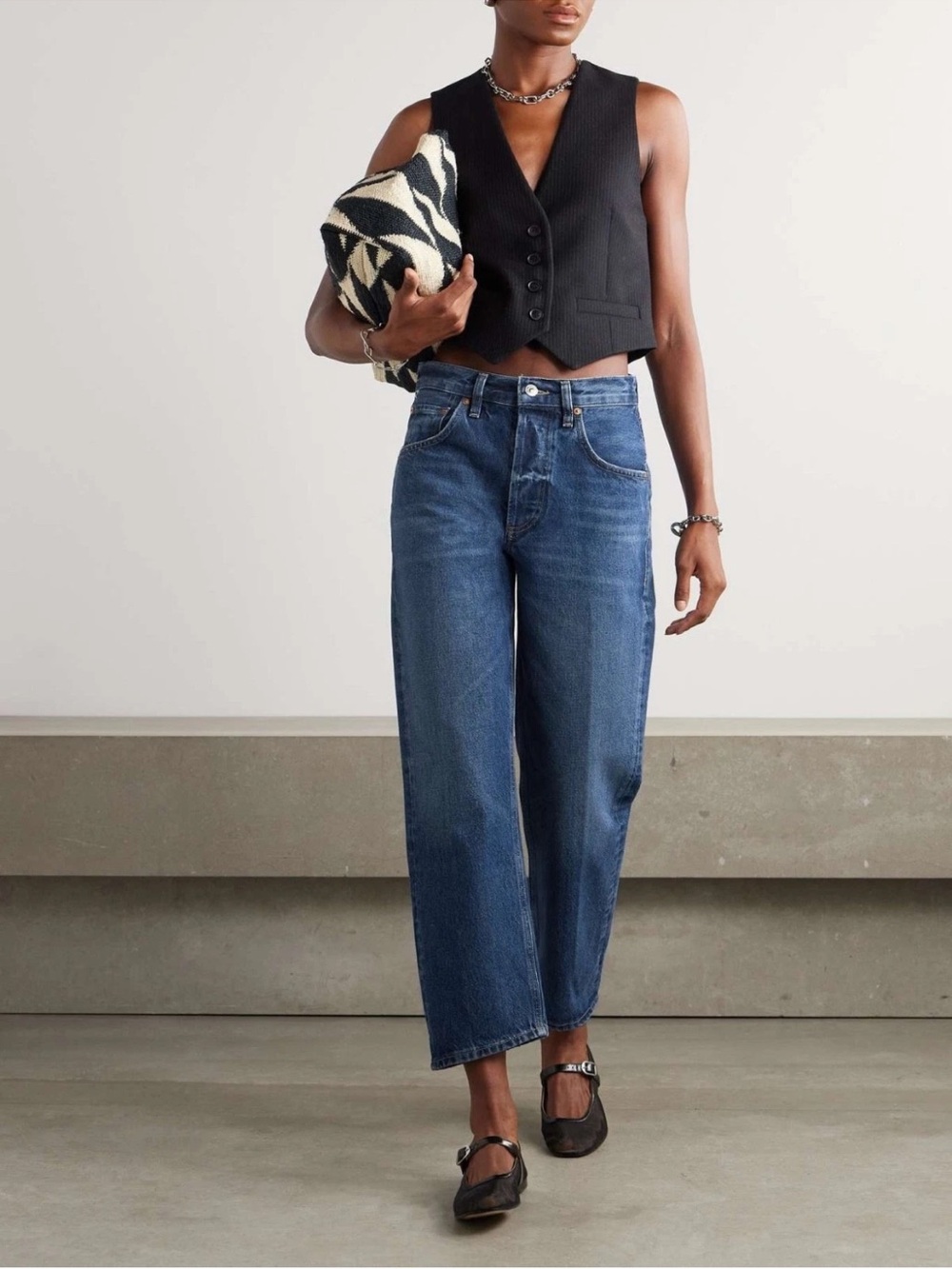 NEW! CITIZENS OF HUMANITY Dahlia Bow Leg Jean in Claremont Wash Size 28